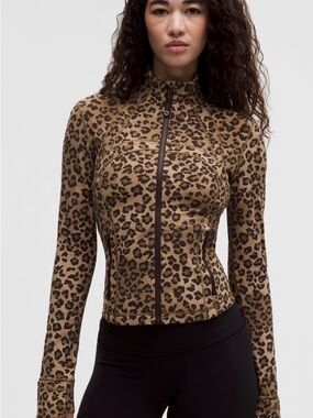 NWT Lululemon Define Cropped Nulu Jacket~True Leopard, Size 8